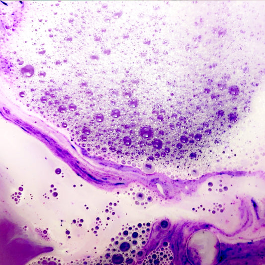 Moonlit Lavender – Relaxing Lavender Bath Bomb for Stress Relief & Sleep